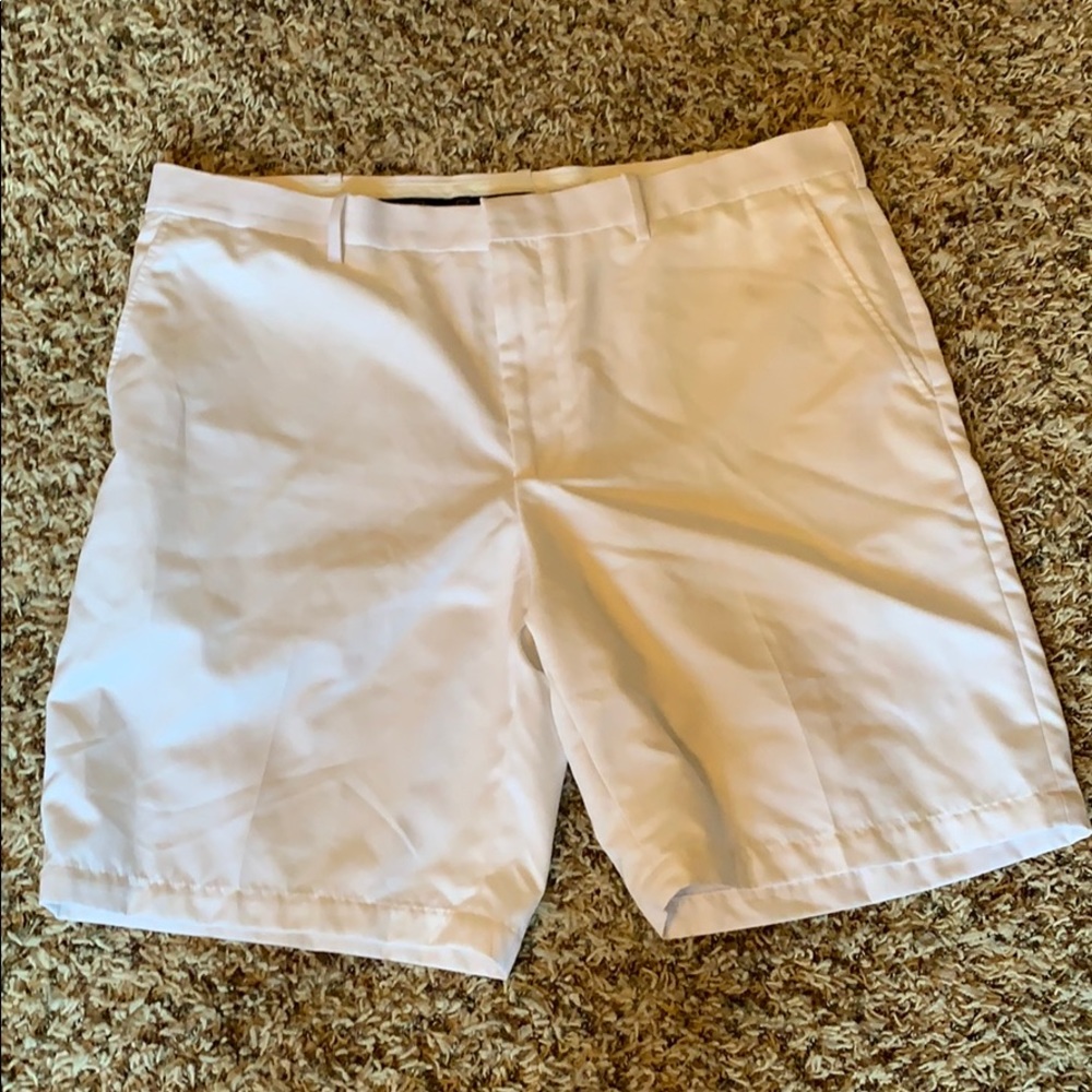 Jack Nicklaus white shorts